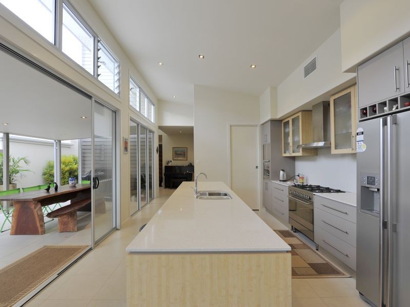 338 Main Road, Wellington Point QLD 4160