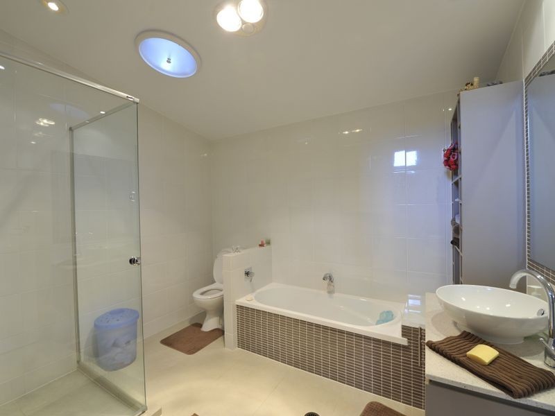 338 Main Road, Wellington Point QLD 4160