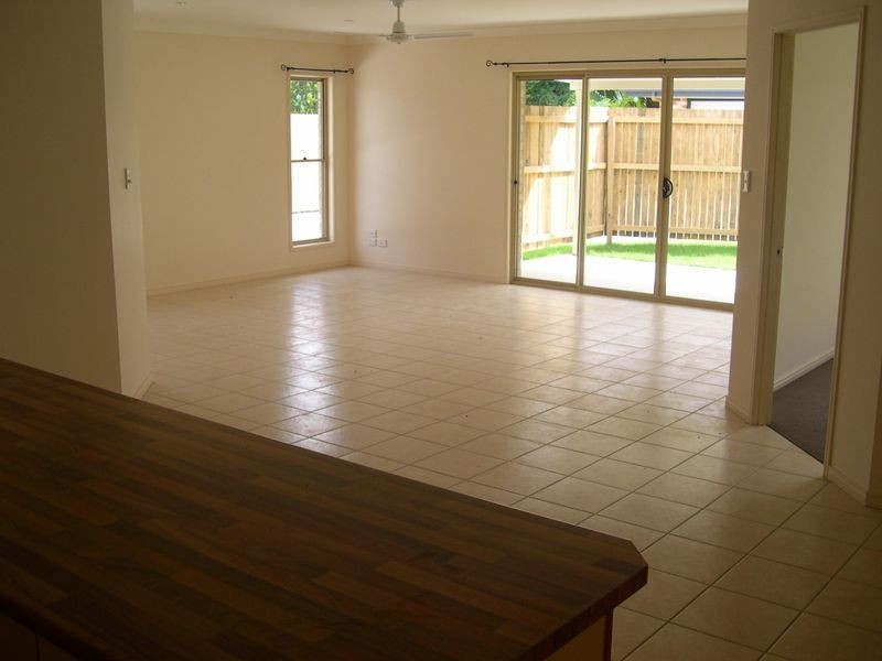 1/104 Finucane Rd, Alexandra Hills QLD 4161