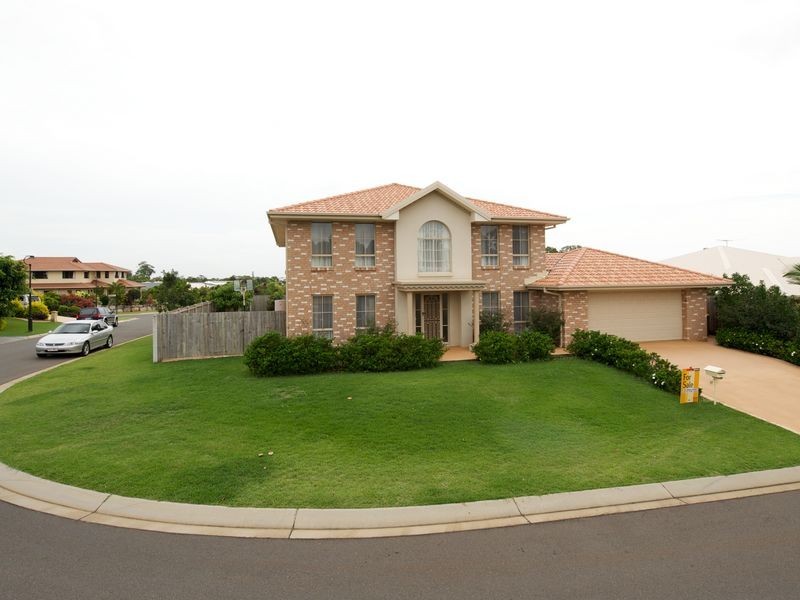 31 Trafalgar Vale Ave, Wellington Point QLD 4160