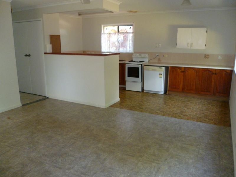 686 Old Cleveland Rd East, Wellington Point QLD 4160