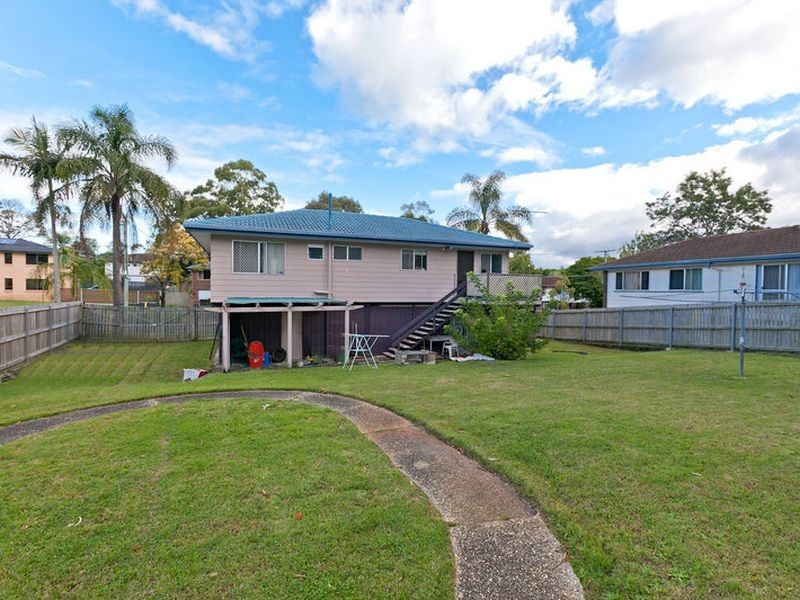 12 Hampshire Crescent, Alexandra Hills QLD 4161