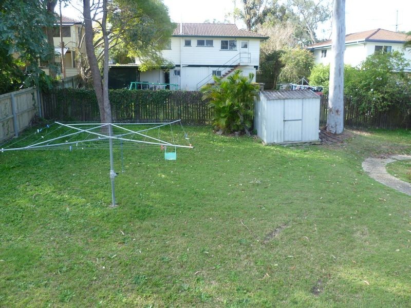 12 Hampshire Crescent, Alexandra Hills QLD 4161