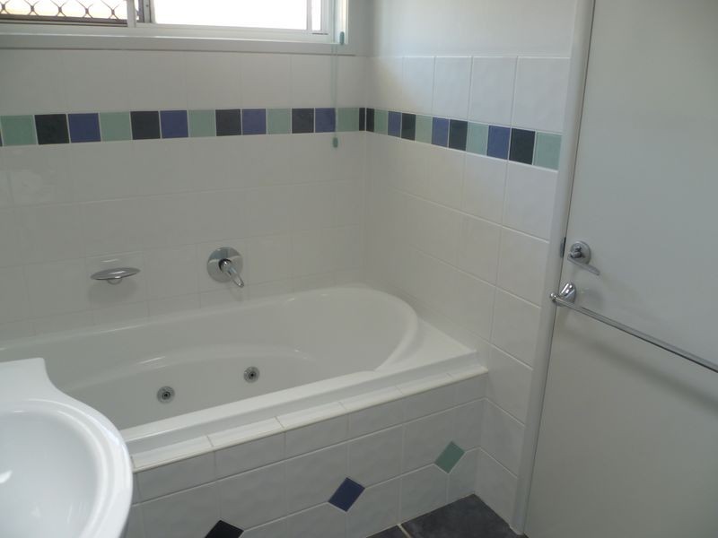 24 Coventry Court, Wellington Point QLD 4160