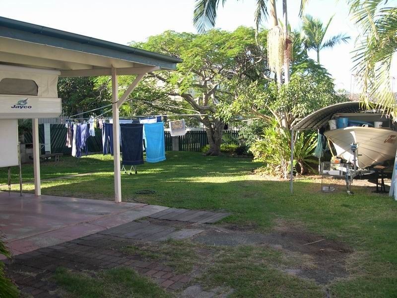 9 Bates Drive, Birkdale QLD 4159