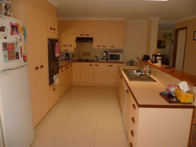 42 Alexandra Cct, Alexandra Hills QLD 4161