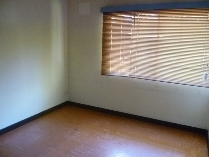 11 St Andrews Ave, Birkdale QLD 4159