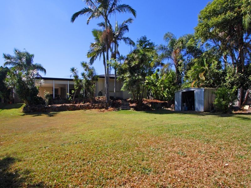 8 Penguin Street, Wellington Point QLD 4160