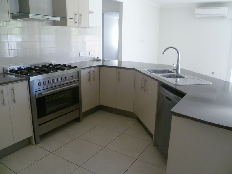 39 Poloni Place, Wellington Point QLD 4160