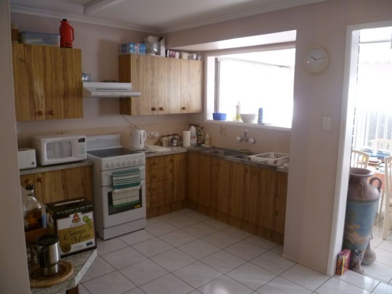 39 Makaha Drive, Birkdale QLD 4159