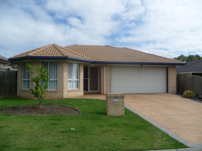 45 MacFarlan Street, Birkdale QLD 4159