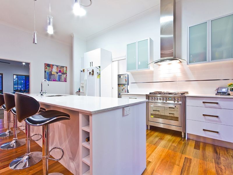 83 South St, Cleveland QLD 4163