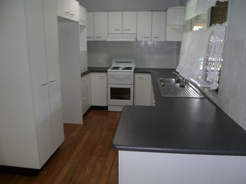 28 Prince of Wales Pde, Alexandra Hills QLD 4161