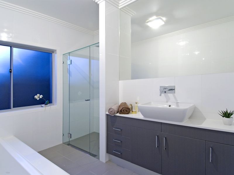 343 Main Rd, Wellington Point QLD 4160
