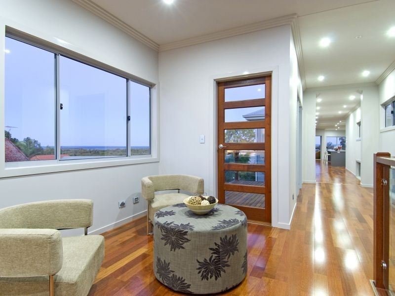 343 Main Rd, Wellington Point QLD 4160