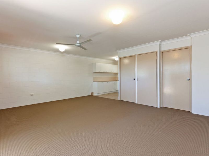 2/1 Yarrow Court, Cleveland QLD 4163