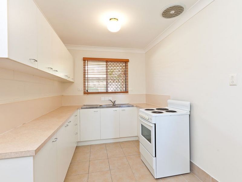 2/1 Yarrow Court, Cleveland QLD 4163