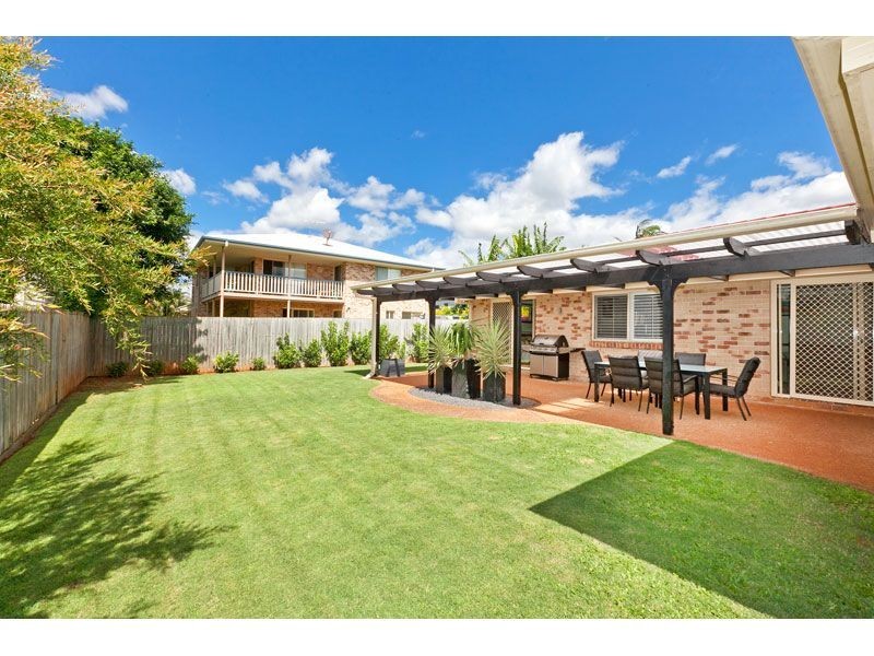 7 Kooringa Avenue, Cleveland QLD 4163