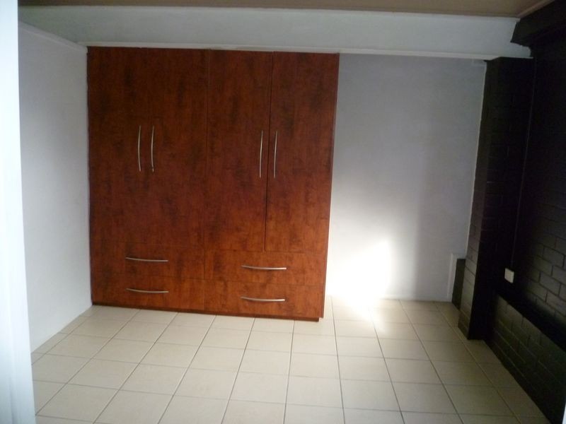 35A Dreveson Avenue, Cleveland QLD 4163