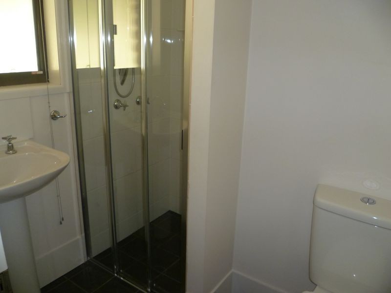 37 Catherine St, Birkdale QLD 4159