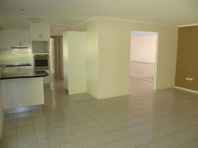 37 Catherine Street, Birkdale QLD 4159