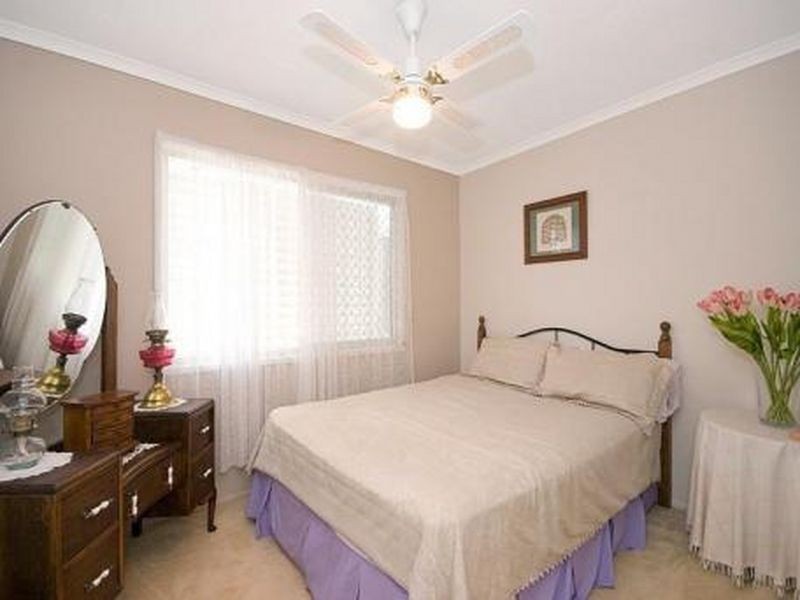 21 Cowper Avenue, Eagleby QLD 4207