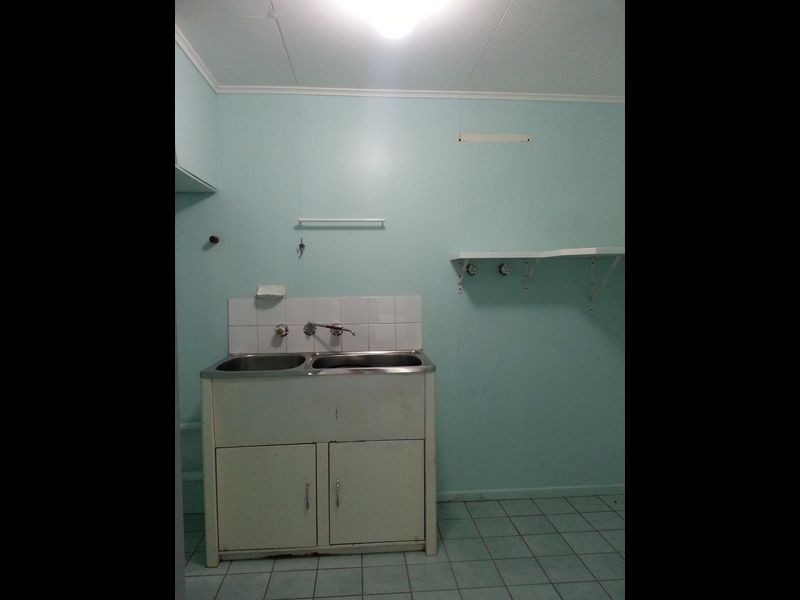 233 Redland Bay Road, Capalaba QLD 4157