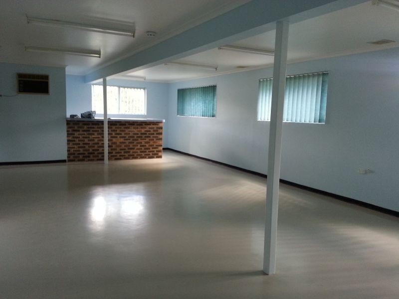 233 Redland Bay Road, Capalaba QLD 4157