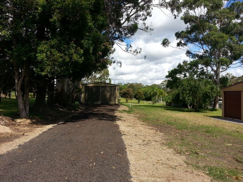 233 Redland Bay Road, Capalaba QLD 4157