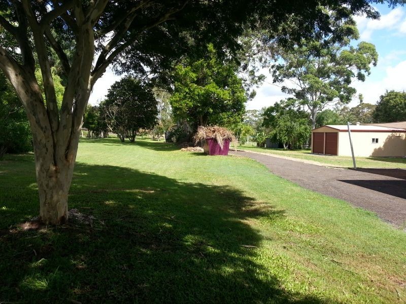 233 Redland Bay Road, Capalaba QLD 4157