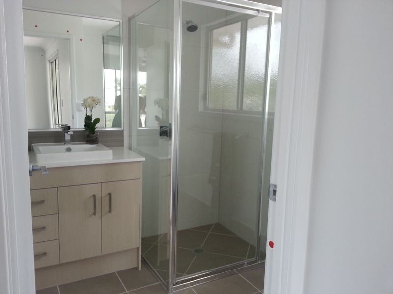 40-42 Holland Crescent, Capalaba QLD 4157