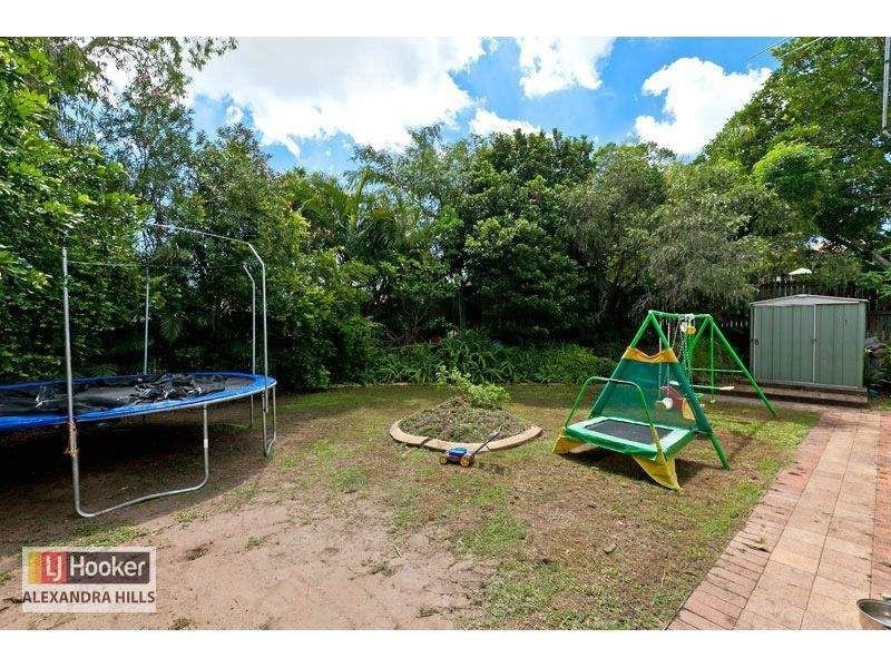 37 Sunshine Drive, Cleveland QLD 4163