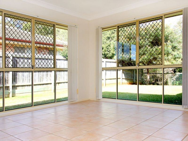 25 Hilliards Park Drive, Wellington Point QLD 4160