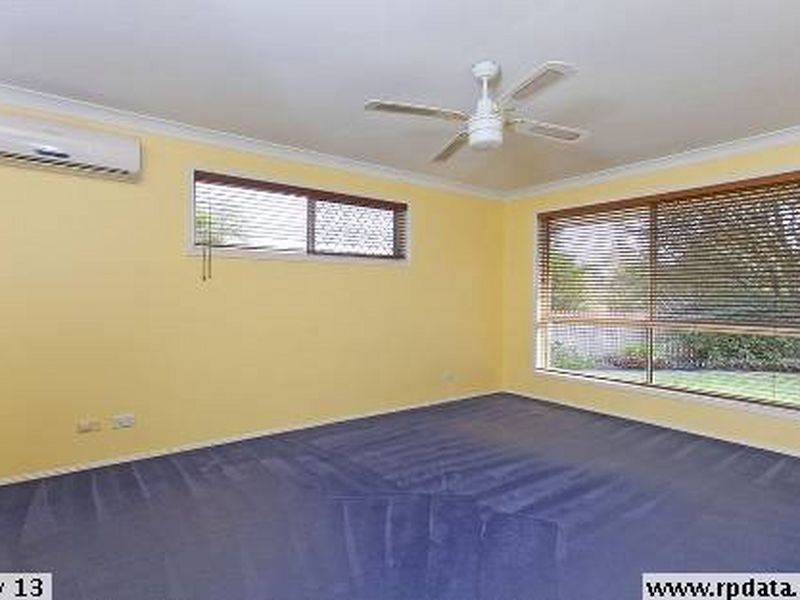 1 Harris Place, Seventeen Mile Rocks QLD 4073