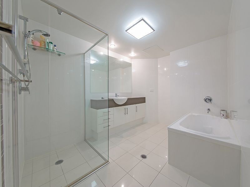 4/135 Shore Street West, Cleveland QLD 4163