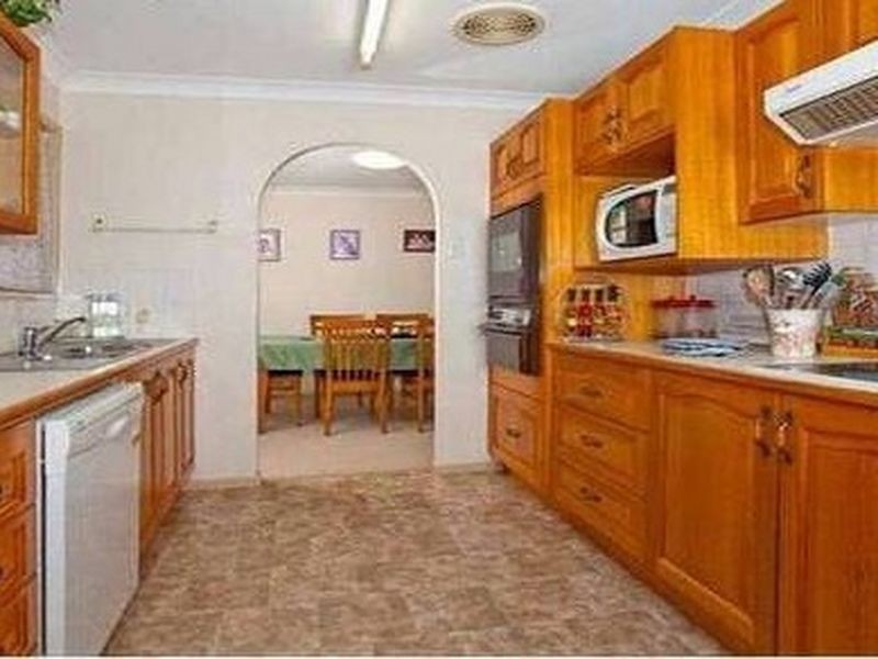 43 Valantine Road, Birkdale QLD 4159