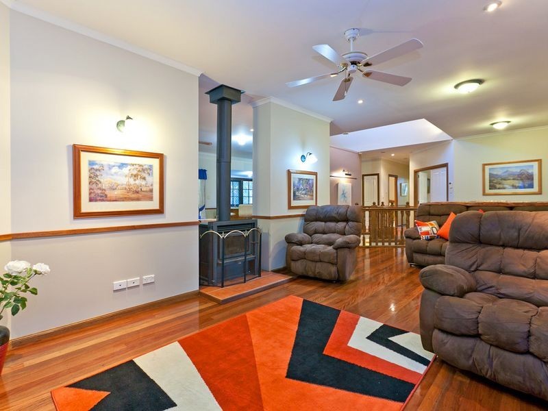 14 Parkwood Drive, Capalaba QLD 4157