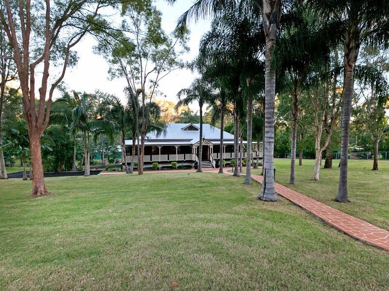14 Parkwood Drive, Capalaba QLD 4157