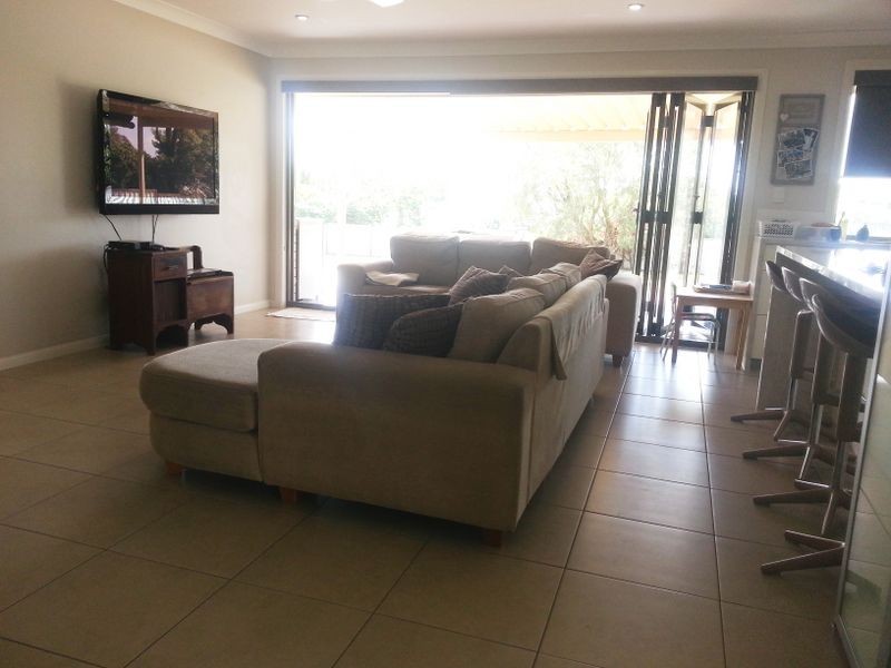 84 Dinwoodie Road, Thornlands QLD 4164