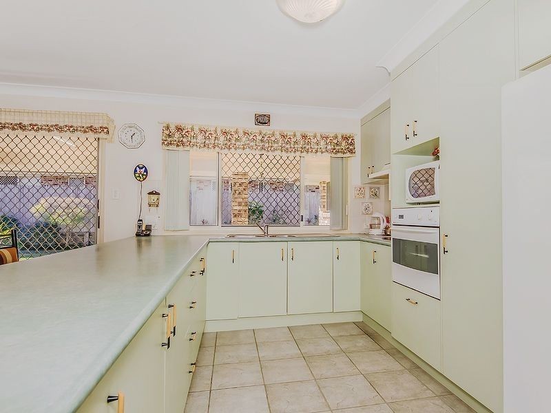 12 Hooper Street, Birkdale QLD 4159