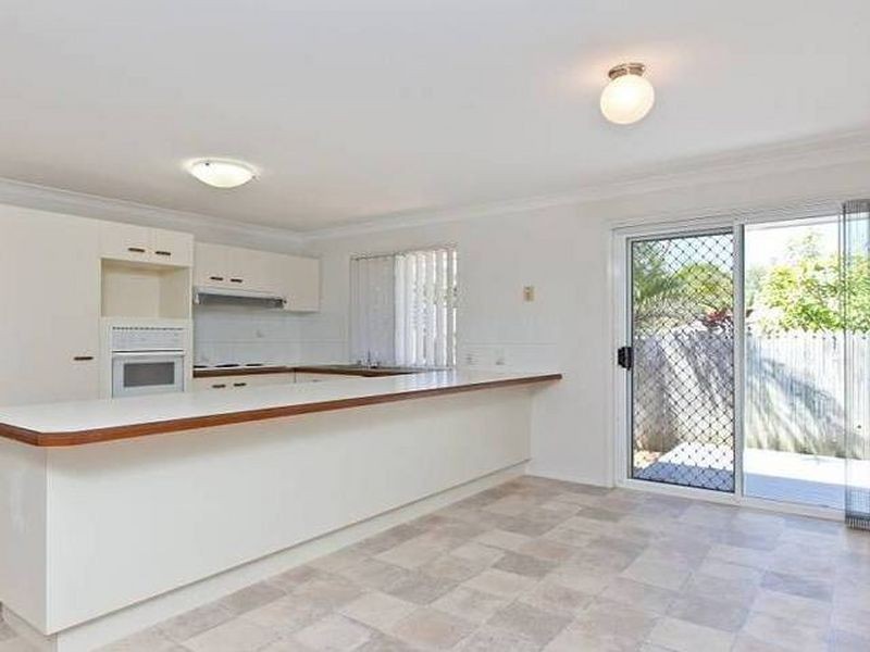 16 Grosvenor Court, Wellington Point QLD 4160