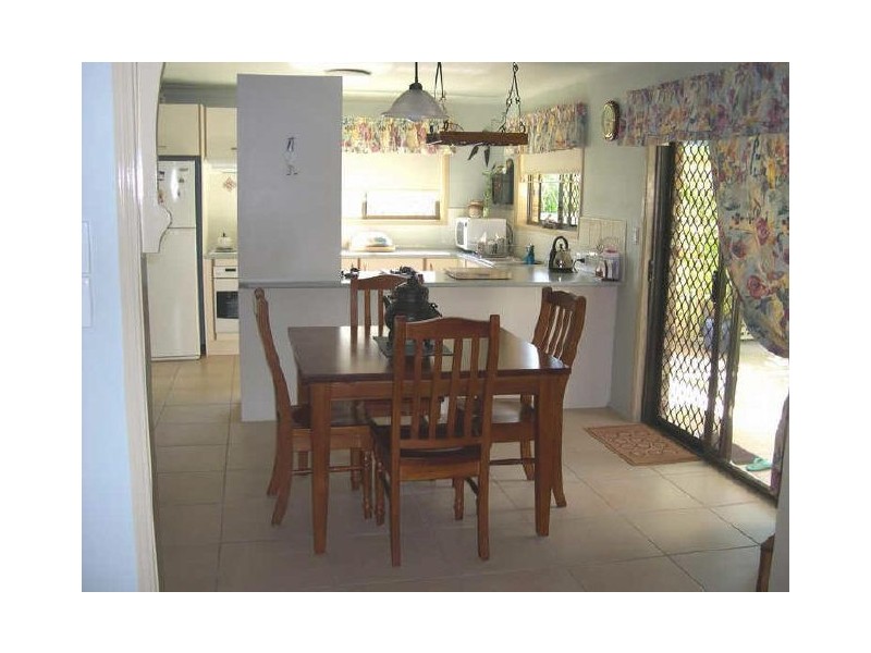 20 Devonshire Dr, Alexandra Hills QLD 4161