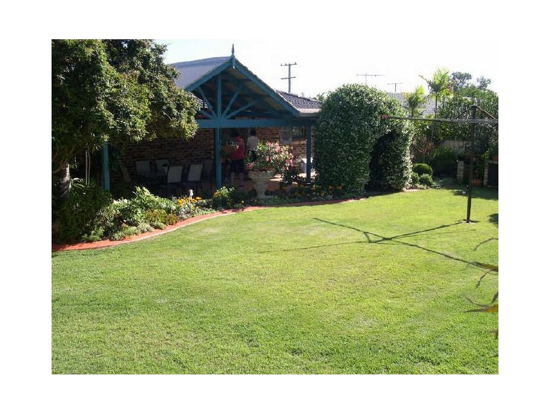 20 Devonshire Dr, Alexandra Hills QLD 4161