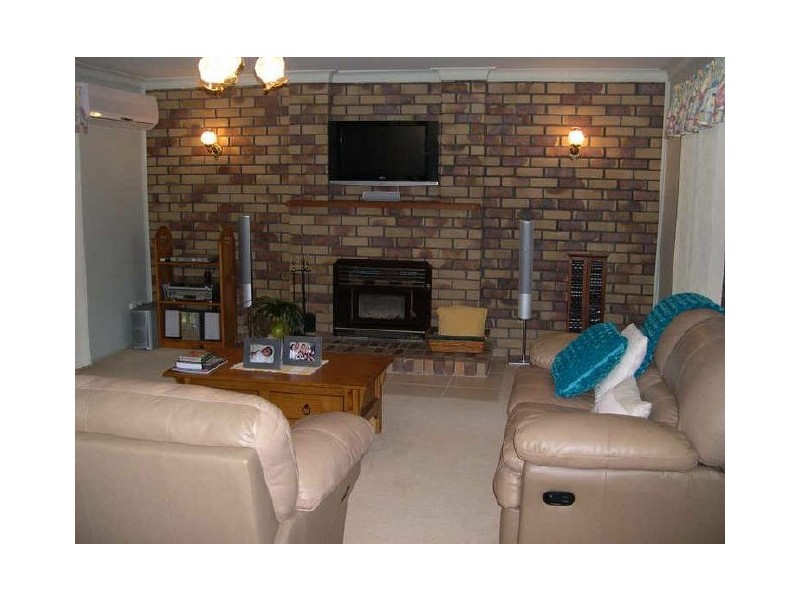 20 Devonshire Dr, Alexandra Hills QLD 4161