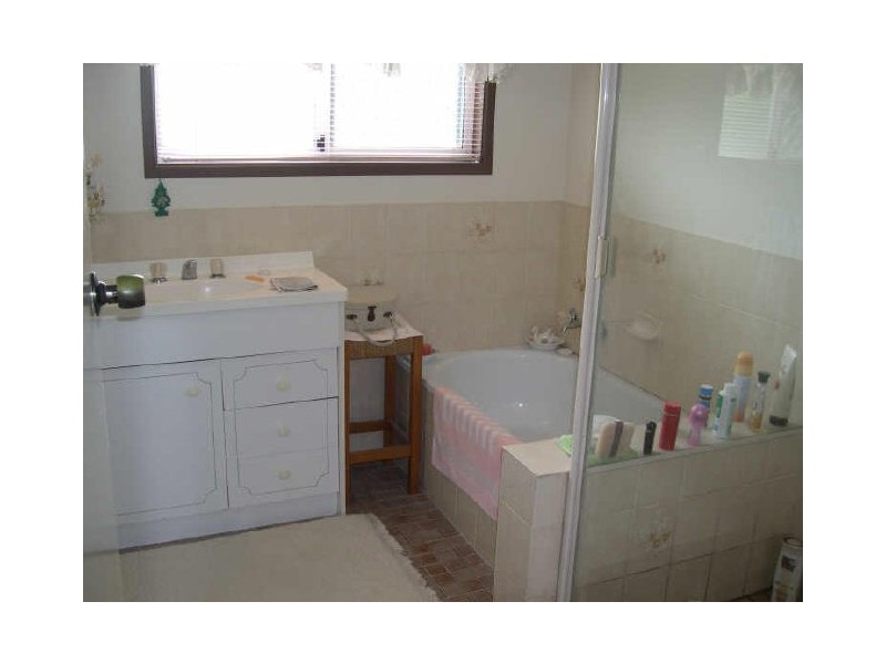 35 Devonshire Dr, Alexandra Hills QLD 4161