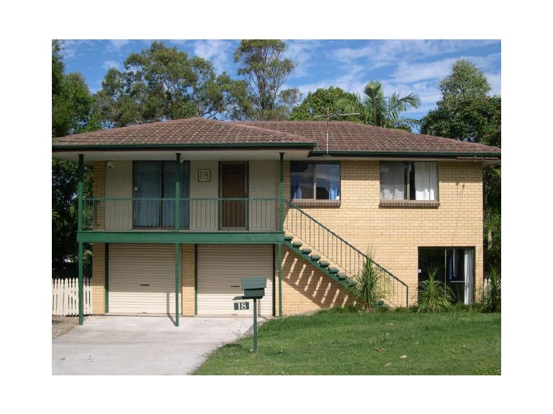 18 Cambridge Dr, Alexandra Hills QLD 4161