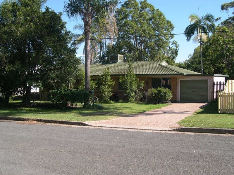 22 Beatty Road, Thorneside QLD 4158
