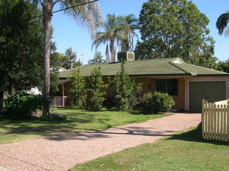 22 Beatty Road, Thorneside QLD 4158