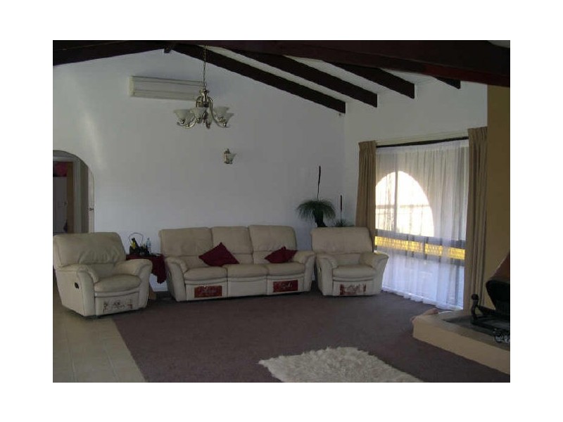 7 Lilly Lane, Birkdale QLD 4159