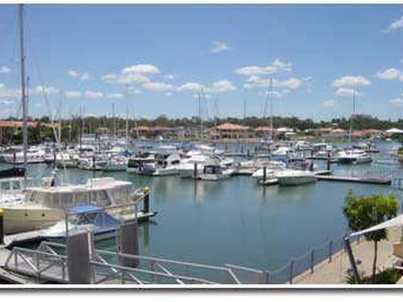 14 South Street, Cleveland QLD 4163